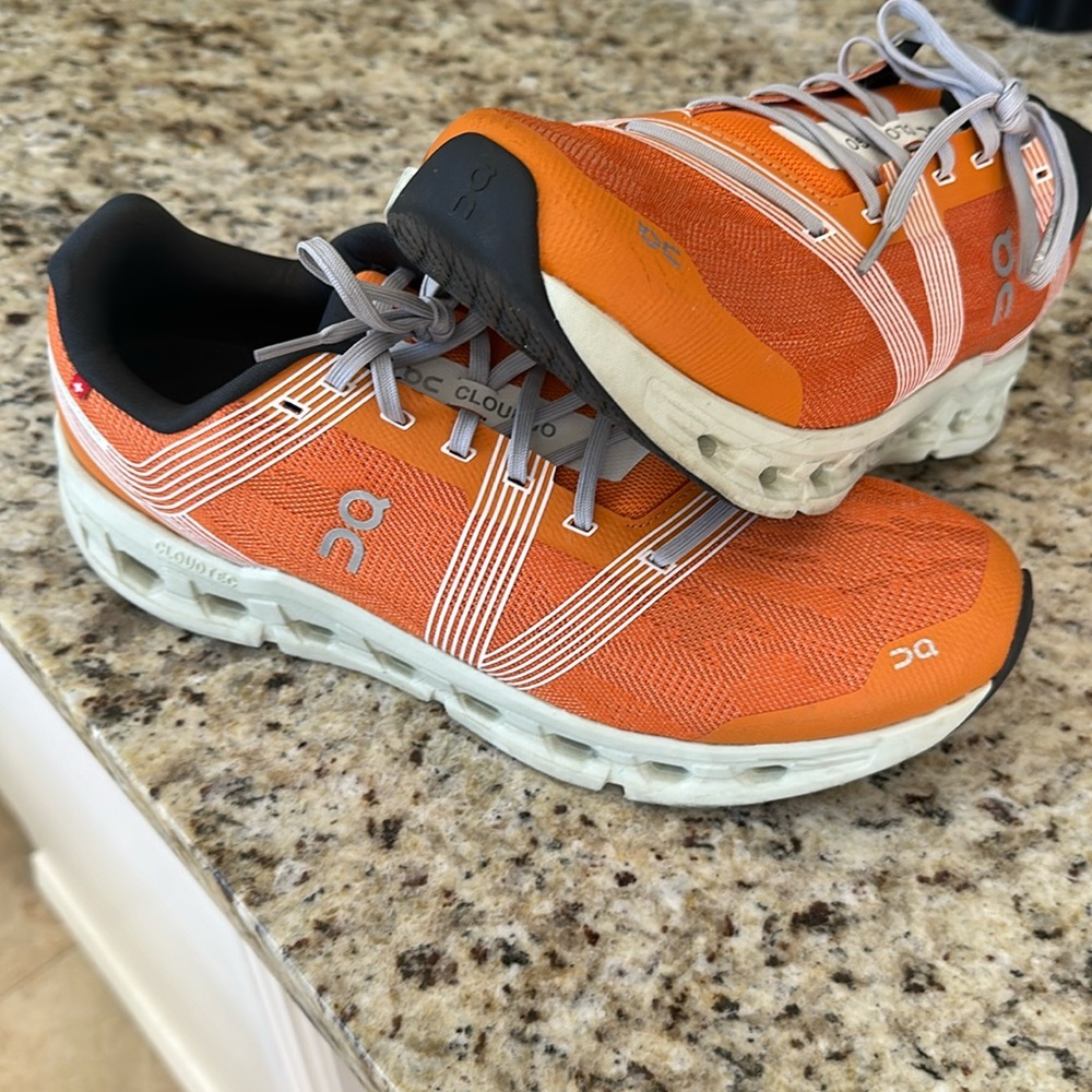 ONCLOUD CLOUDTEC SHOES